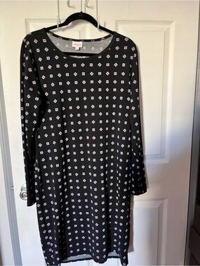 LuLaRoe Long Sleeve T-Shirt Dress Black Geometric Diamond Print Size XL